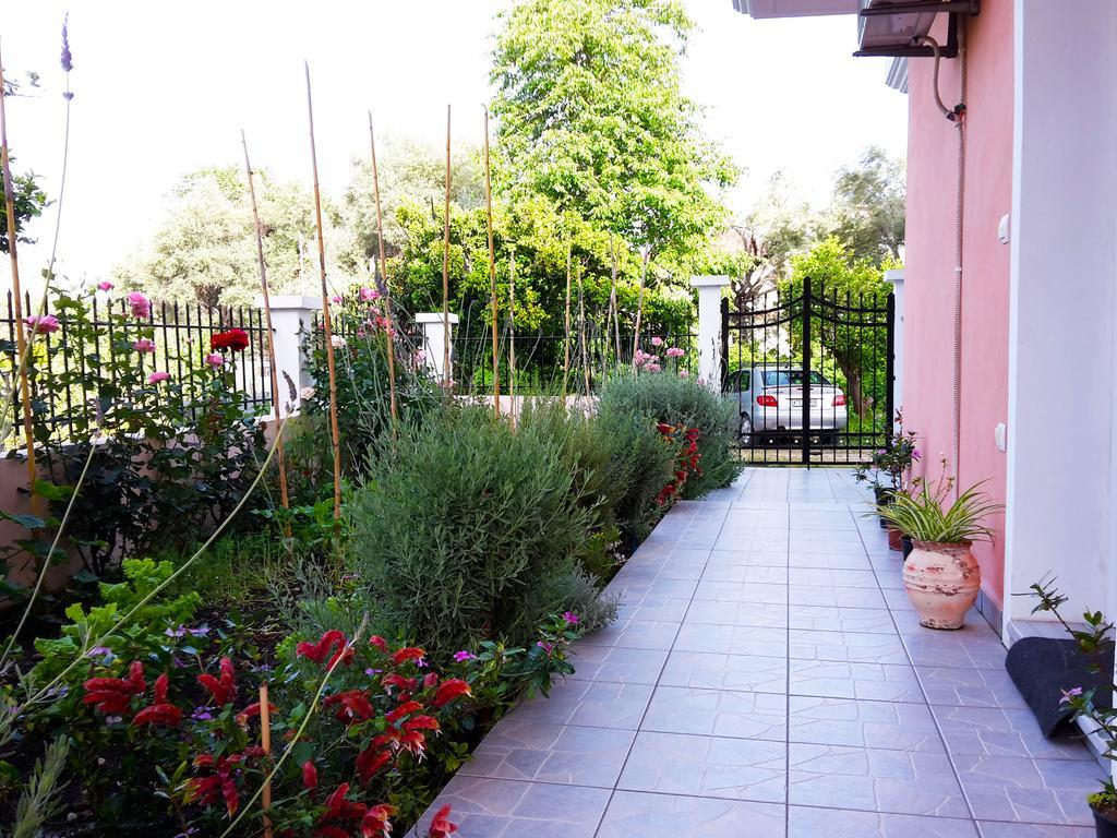 Paraskevi Apartments Lefkáda Exterior foto